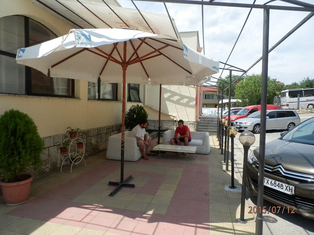 Olimpia Supersnab Hotel Balcsik Kültér fotó