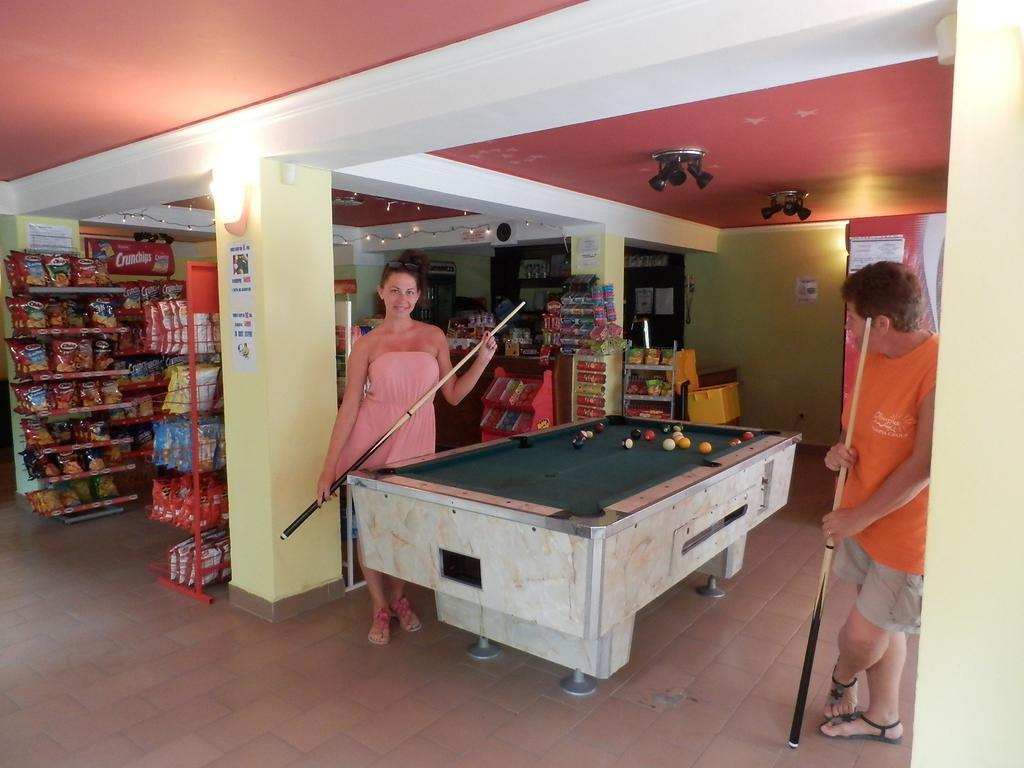 Olimpia Supersnab Hotel Balcsik Kültér fotó
