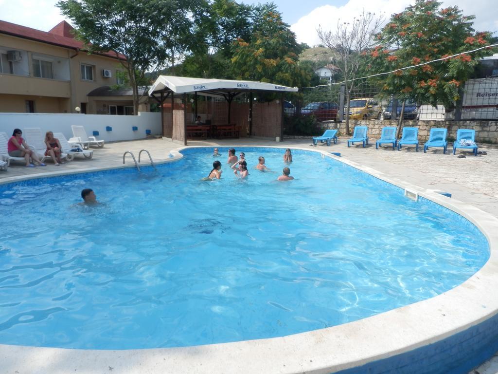 Olimpia Supersnab Hotel Balcsik Kültér fotó