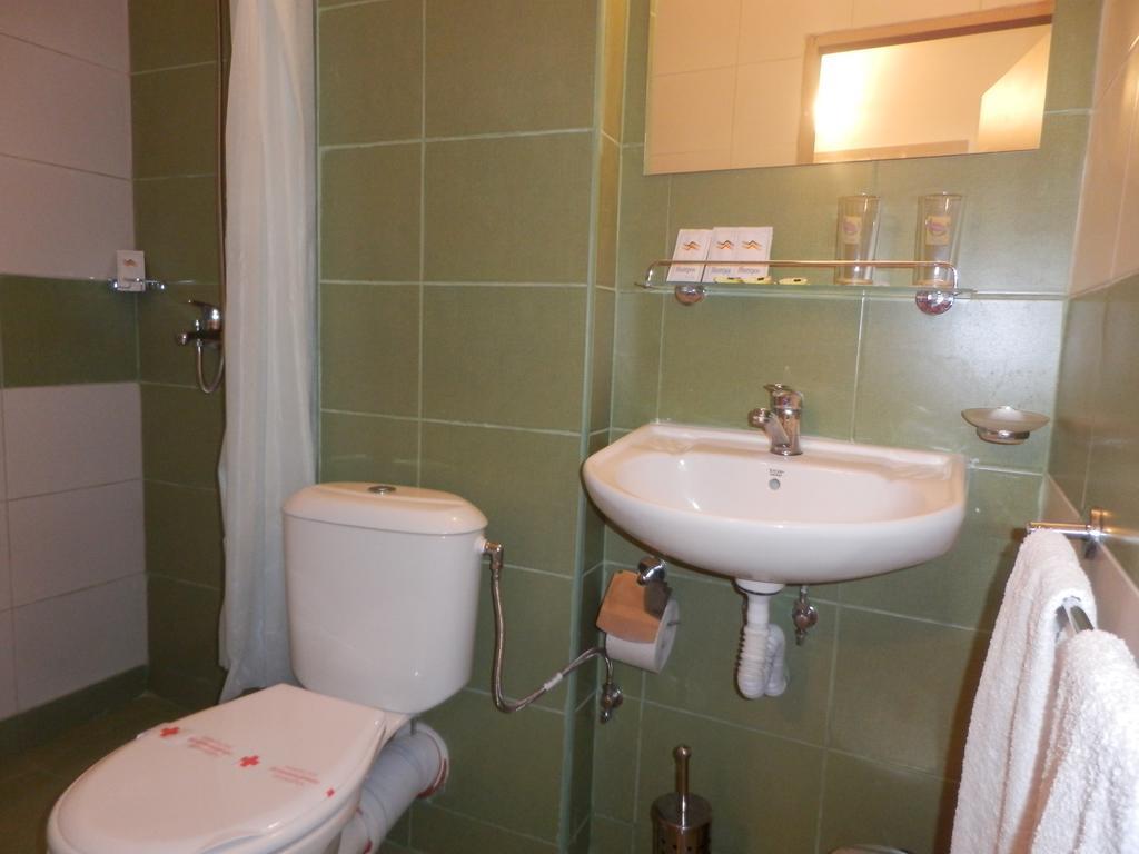 Olimpia Supersnab Hotel Balcsik Szoba fotó