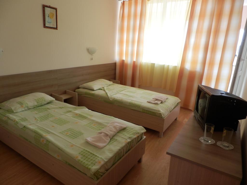 Olimpia Supersnab Hotel Balcsik Kültér fotó