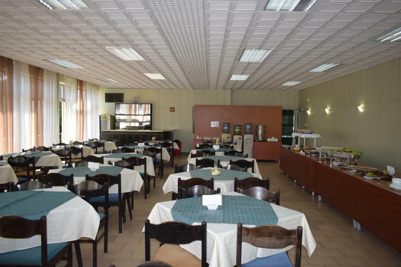 Olimpia Supersnab Hotel Balcsik Kültér fotó